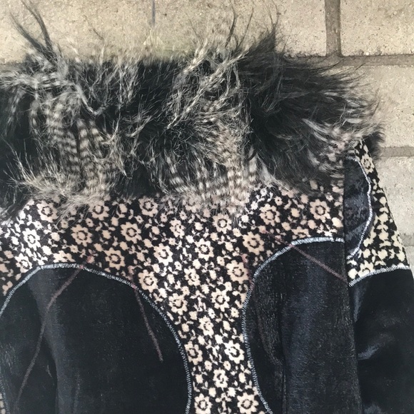 SOLD. Amazing Velveteen Patchwork Coat - Picture 15 of 16